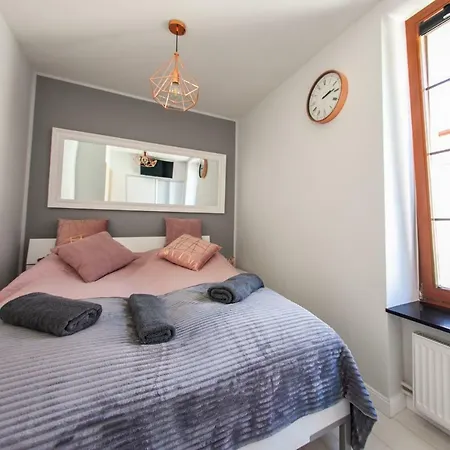 Апартаменти Loft Straganiarska *