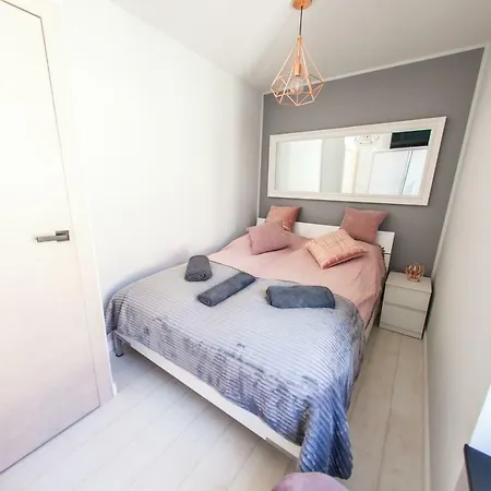 Loft Straganiarska Апартаменти Гданськ